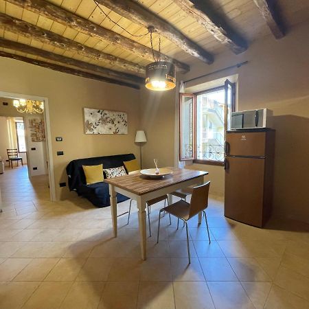 La Casa Sul Sasso In Town Serviced Accommodations Dervio Luaran gambar