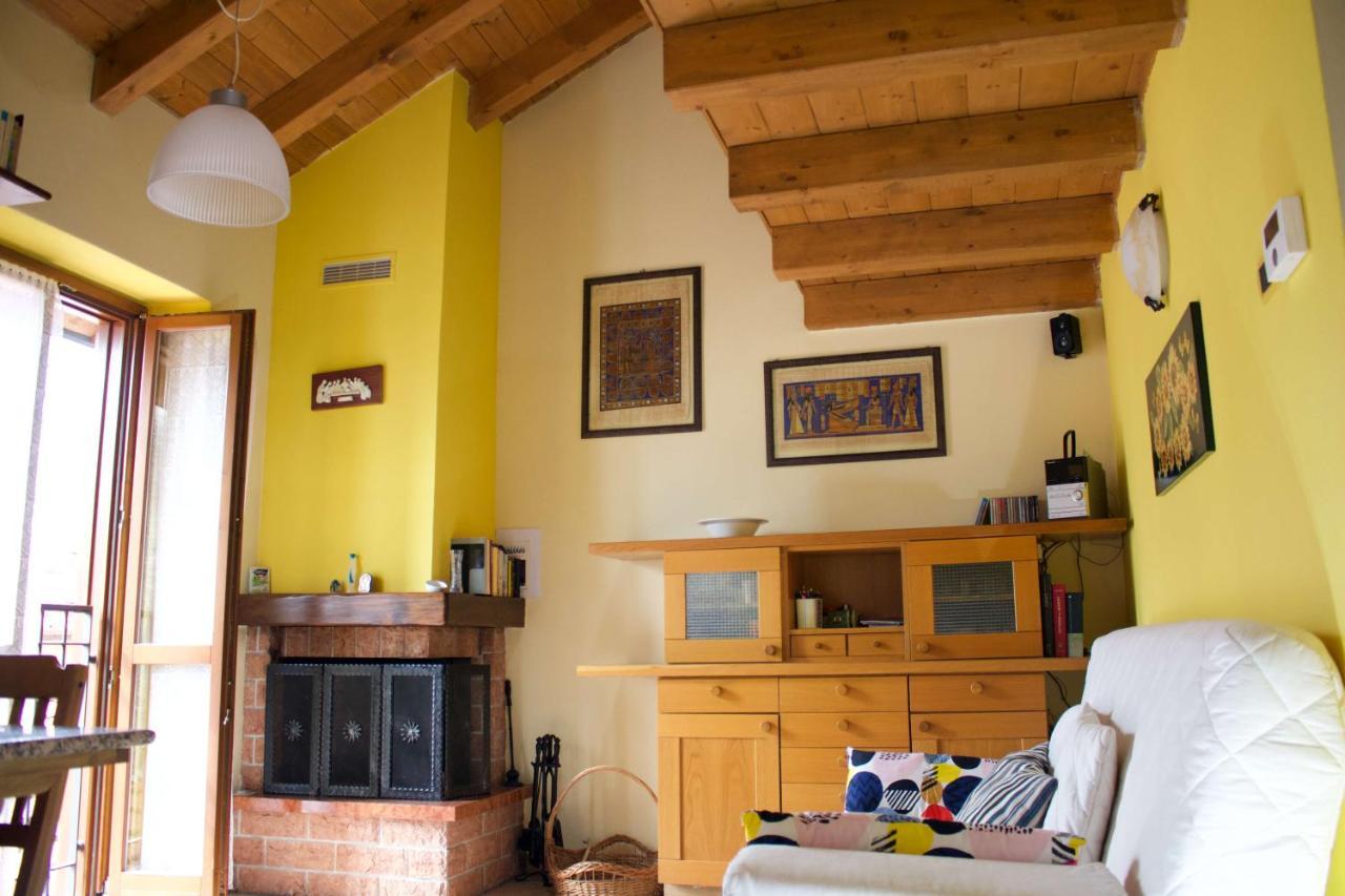 La Casa Sul Sasso In Town Serviced Accommodations Dervio Luaran gambar
