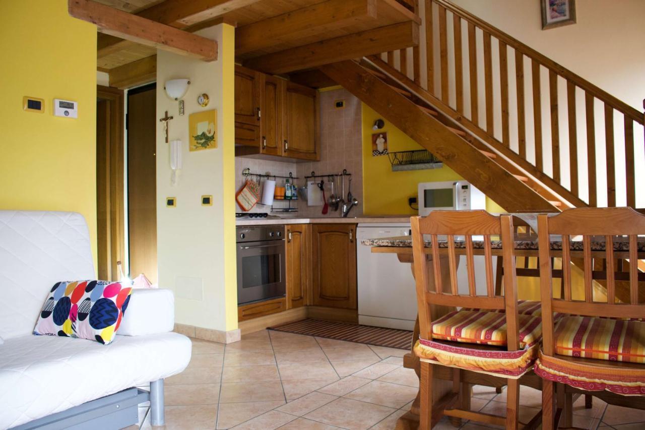 La Casa Sul Sasso In Town Serviced Accommodations Dervio Luaran gambar